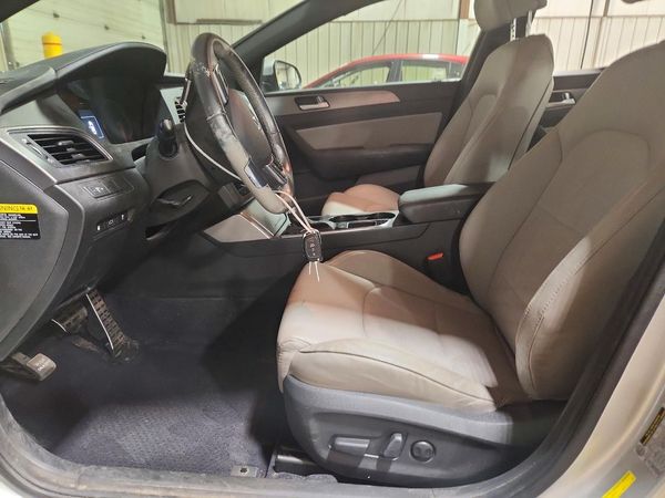2017 HYUNDAI SONATA