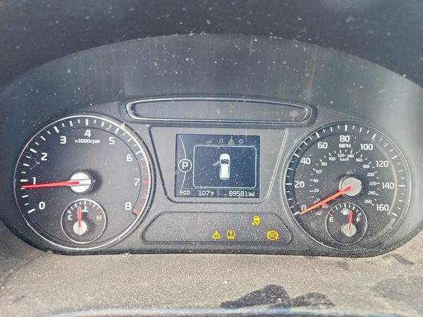 2018 KIA SORENTO L, LX