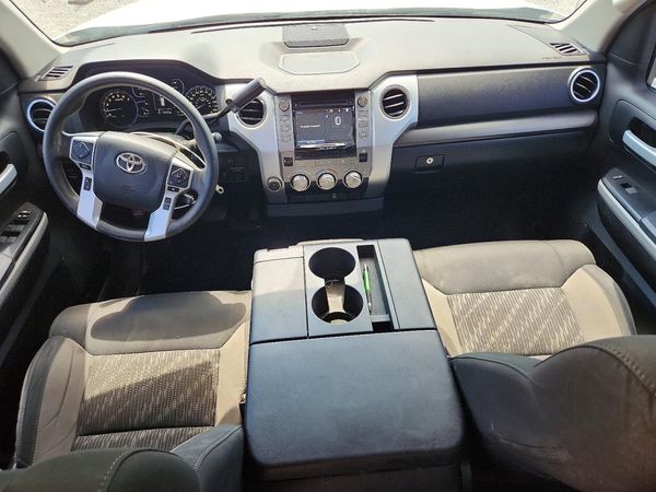 2019 TOYOTA TUNDRA SR5 Grade