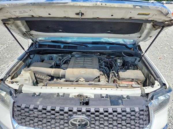 2019 TOYOTA TUNDRA SR5 Grade