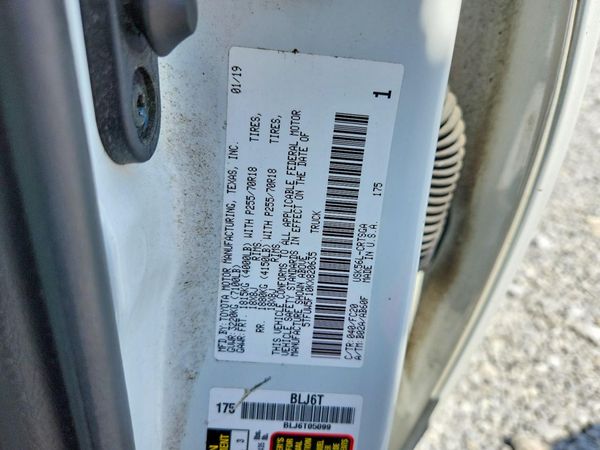 2019 TOYOTA TUNDRA SR5 Grade