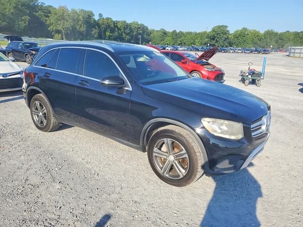 2016 MERCEDES-BENZ GLC GLC300