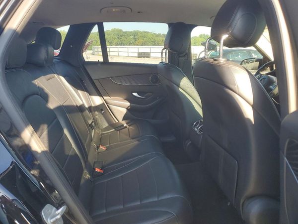 2016 MERCEDES-BENZ GLC GLC300