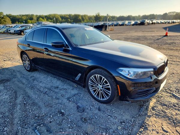 2019 BMW 530