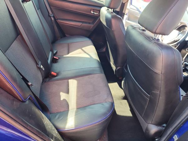 2018 TOYOTA COROLLA