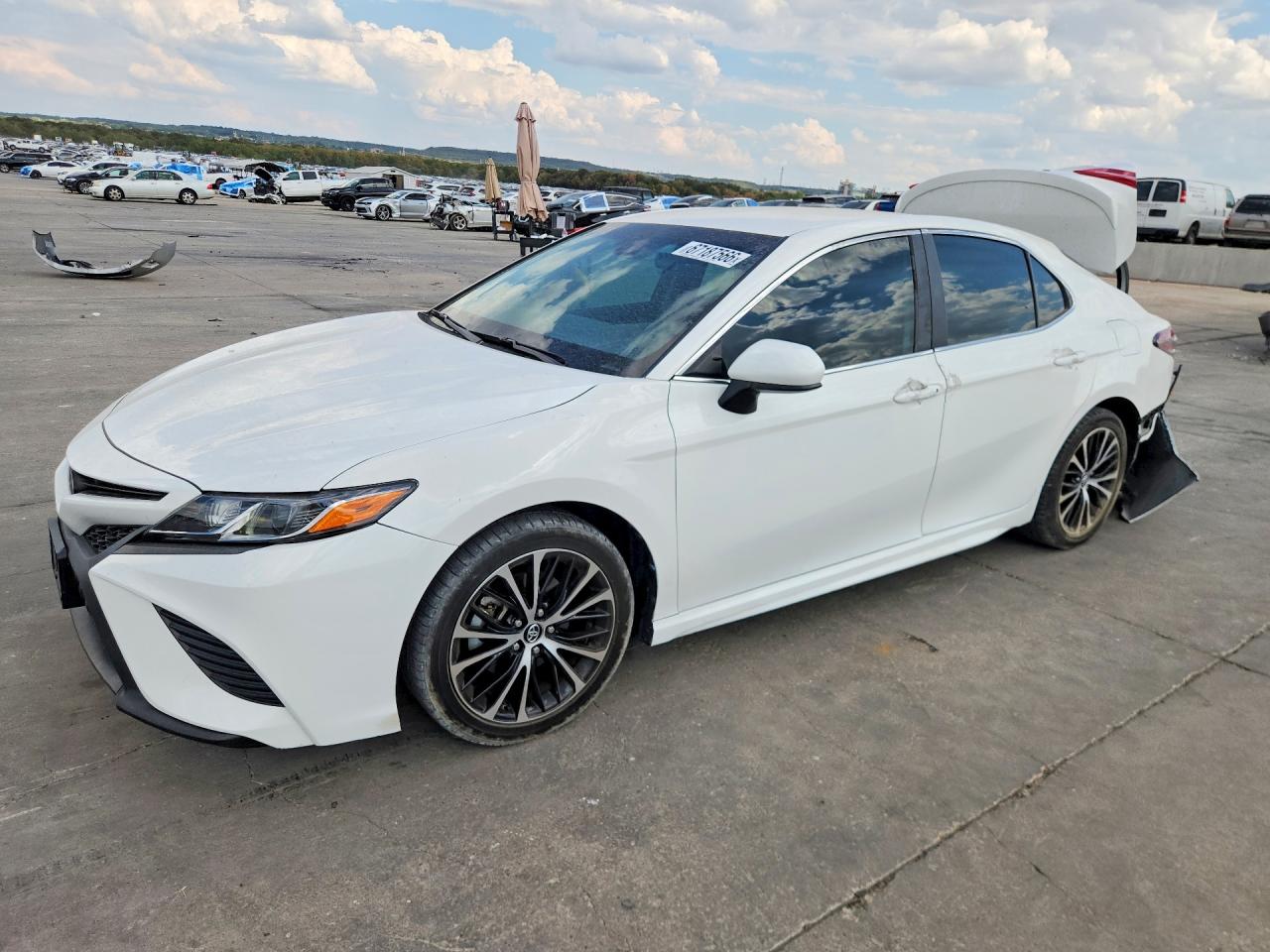 2018 TOYOTA CAMRY L/LE/SE/XLE