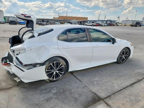 2018 TOYOTA CAMRY L/LE/SE/XLE