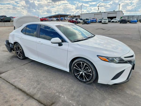 2018 TOYOTA CAMRY L/LE/SE/XLE
