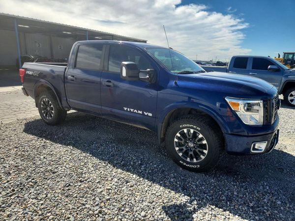 2018 NISSAN TITAN