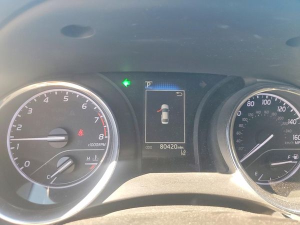 2019 TOYOTA CAMRY