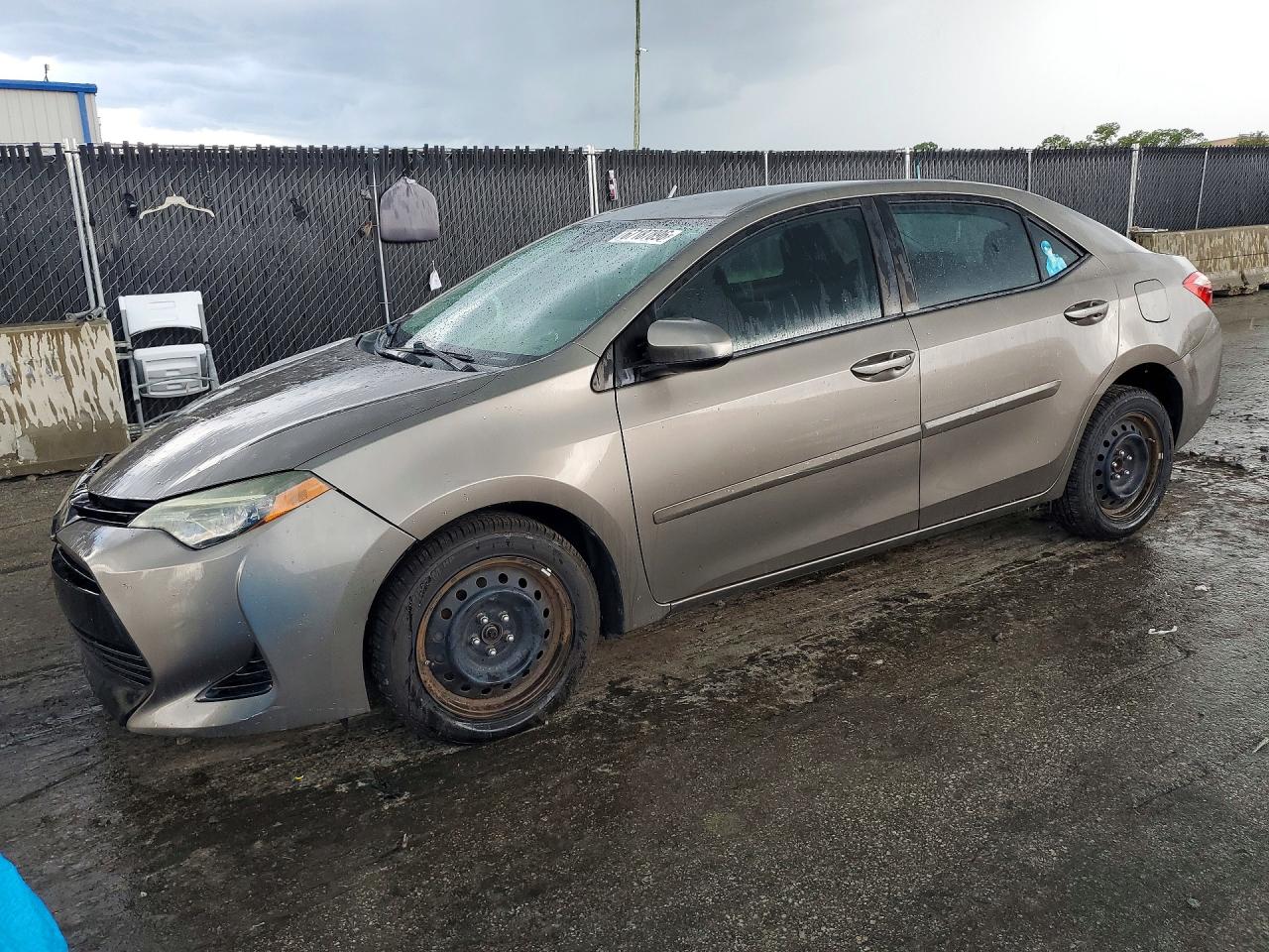 2018 TOYOTA COROLLA