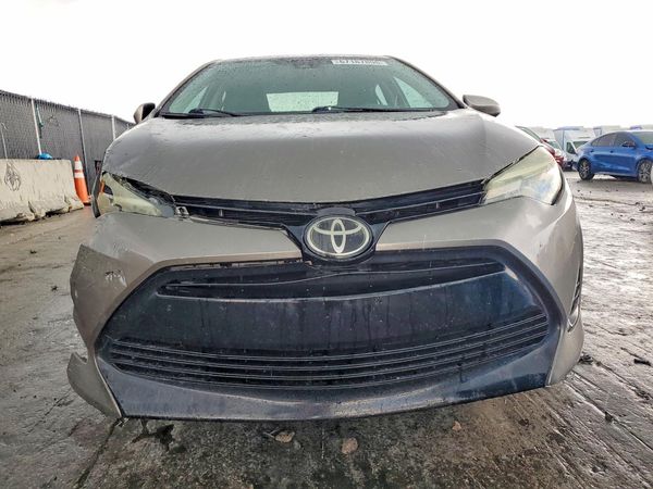 2018 TOYOTA COROLLA