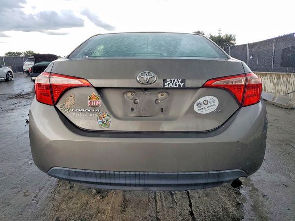 2018 TOYOTA COROLLA