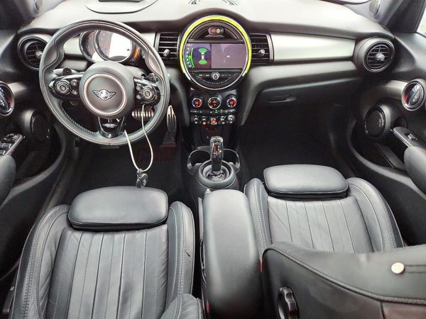 2020 MINI COOPER