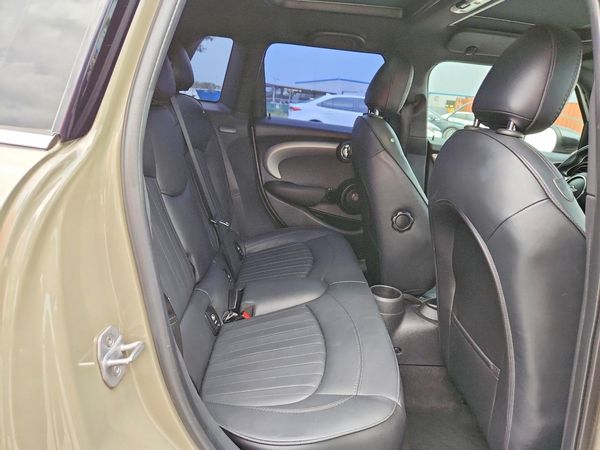 2020 MINI COOPER