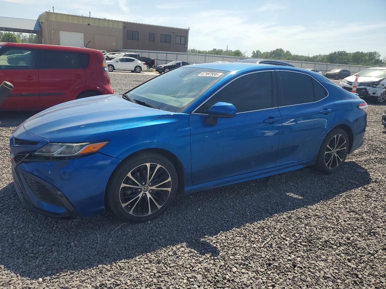 2020 TOYOTA CAMRY