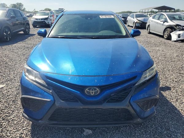 2020 TOYOTA CAMRY