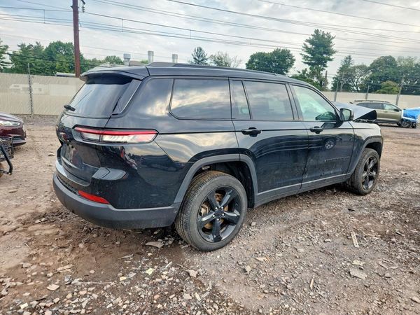 2024 JEEP CHEROKEE Laredo — PSRA