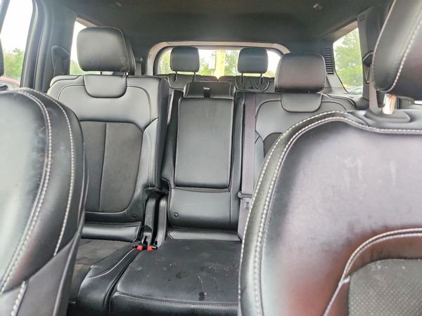 2024 JEEP CHEROKEE Laredo — SUVN