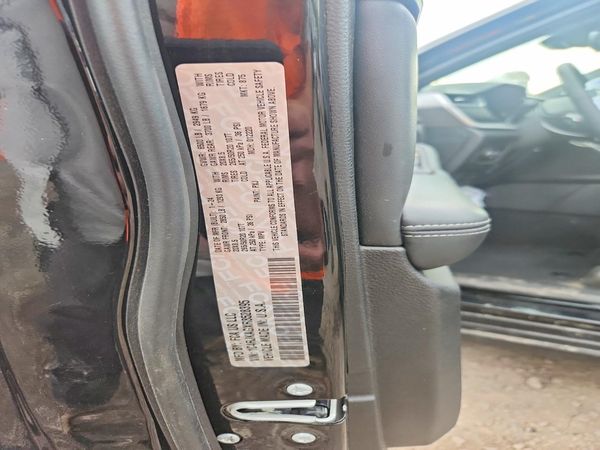 2024 JEEP CHEROKEE Laredo — VINS