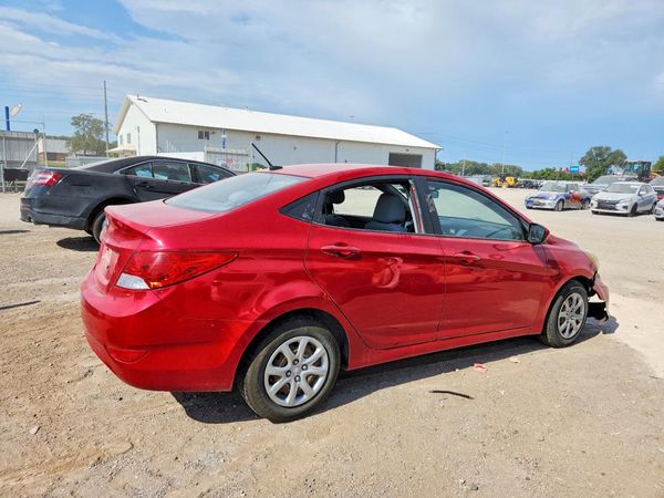 2013 HYUNDAI ACCENT GLS, GS