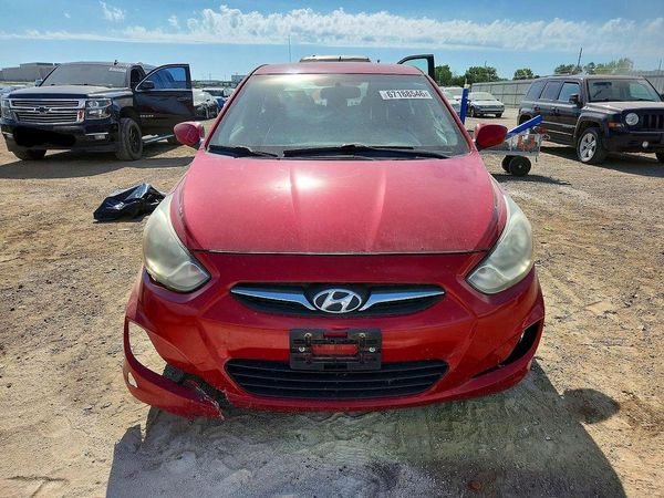 2013 HYUNDAI ACCENT GLS, GS