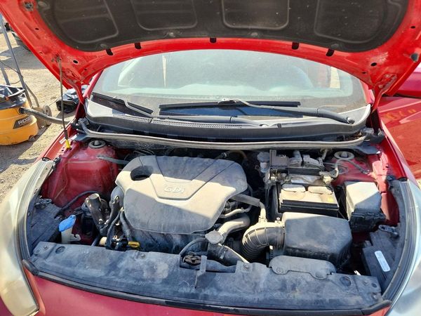 2013 HYUNDAI ACCENT GLS, GS