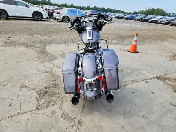 2015 HARLEY-DAVIDSON FLHXS