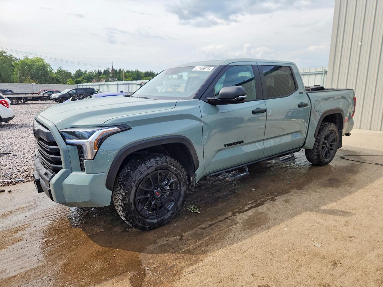 2024 TOYOTA TUNDRA SR5