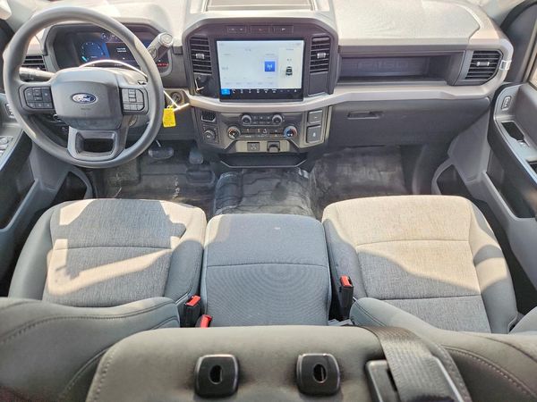 2024 FORD F150