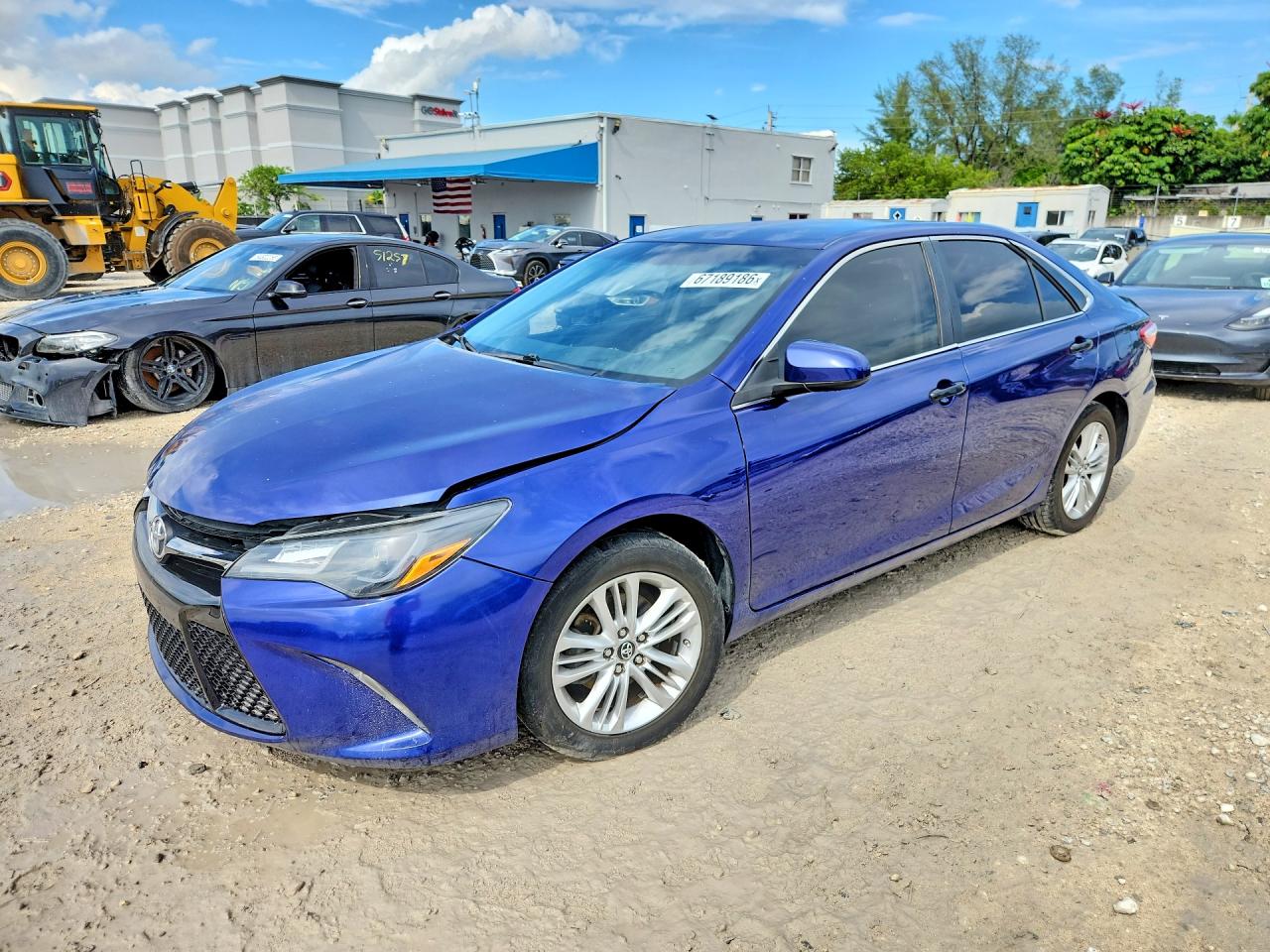2016 TOYOTA CAMRY