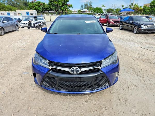 2016 TOYOTA CAMRY