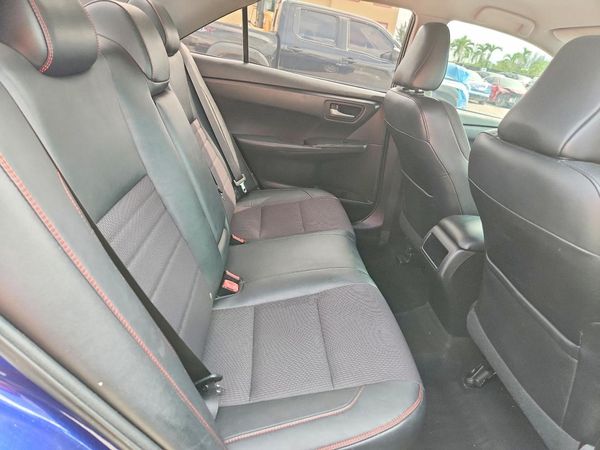2016 TOYOTA CAMRY