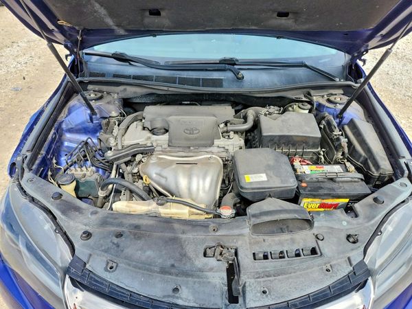 2016 TOYOTA CAMRY