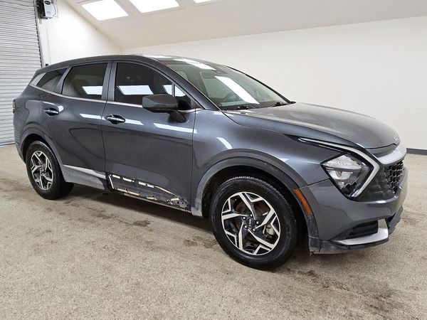2023 KIA SPORTAGE LX — Passenger 3/4