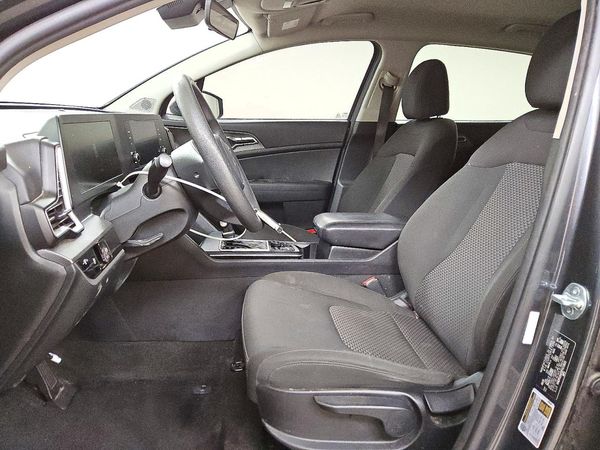 2023 KIA SPORTAGE LX — DENT