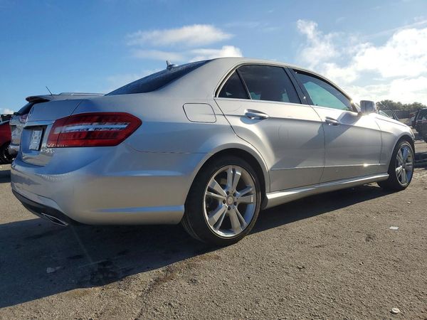 2013 MERCEDES-BENZ E