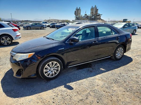 2012 TOYOTA CAMRY SOLA Hybrid