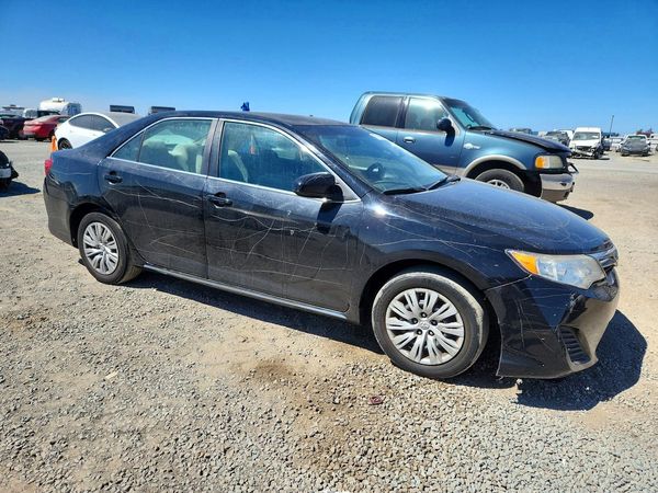 2012 TOYOTA CAMRY SOLA Hybrid