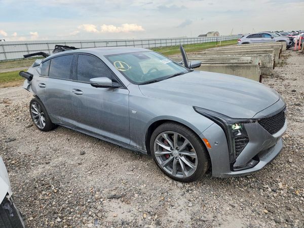 2026 CADILLAC CT5