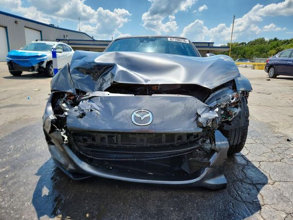 2022 MAZDA MX-5 MIATA