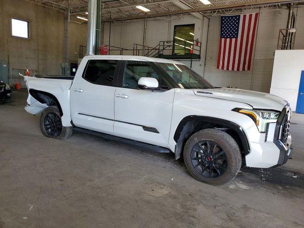 2026 TOYOTA TUNDRA