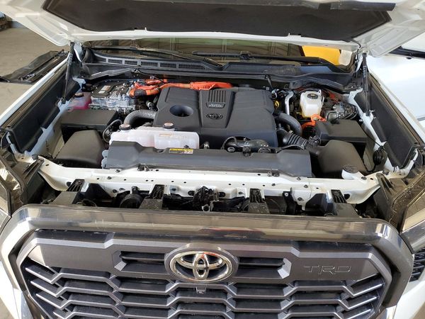 2026 TOYOTA TUNDRA