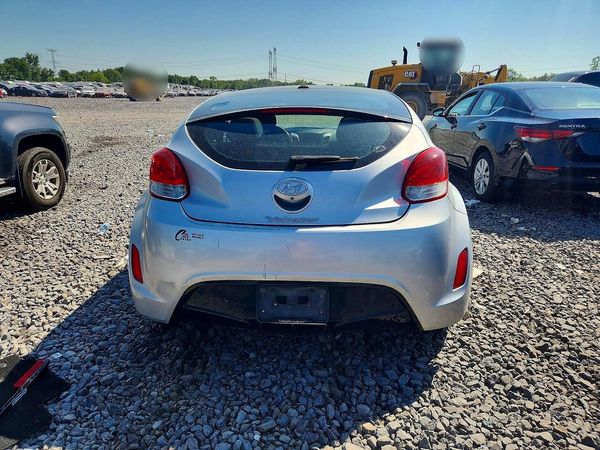 2017 HYUNDAI VELOSTER