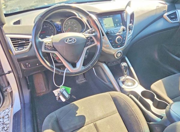 2017 HYUNDAI VELOSTER