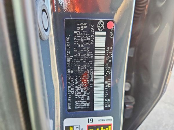 2025 TOYOTA CAMRY
