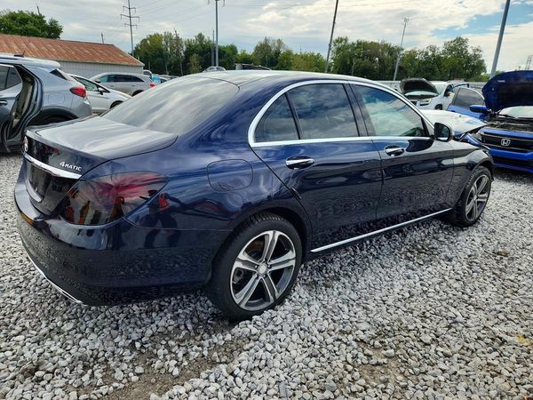 2017 MERCEDES-BENZ C-CLASS C300-4M — PSRA