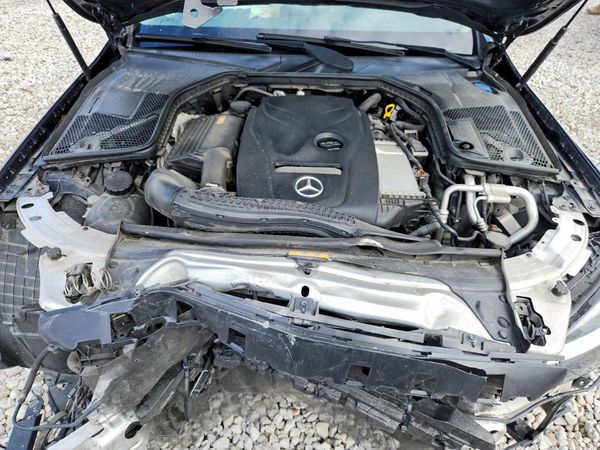 2017 MERCEDES-BENZ C-CLASS C300-4M — Engine bay