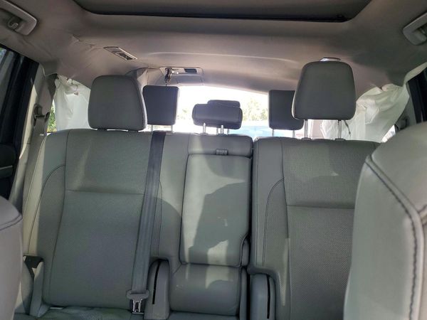 2017 TOYOTA HIGHLANDER
