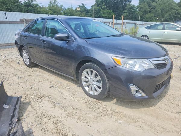 2012 TOYOTA CAMRY